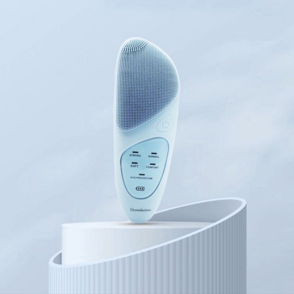 CLEARANCE! Dermalactives PureSkin Facial Cleansing Brush, NIB